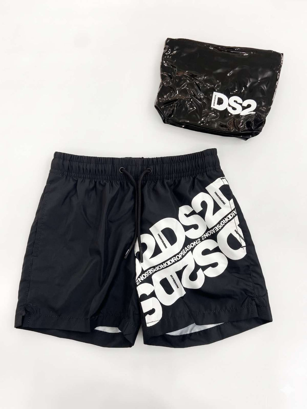 SS26KB02 - COSTUME 03-18A - DS2